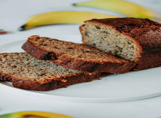 Banana hljeb sa heljdom i orasima