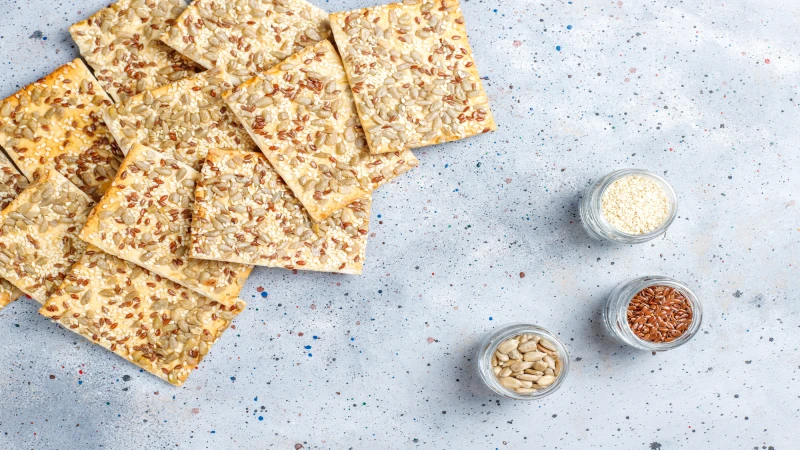 Hrskavi krekeri sa sjemenkama