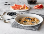 Zobena kaša sa borovnicama i orasima