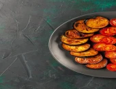 Pečeni patlidžan i paradaiz iz pećnice za prilog