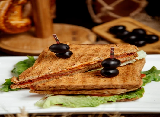 Brzi grill sendvič sa sirom