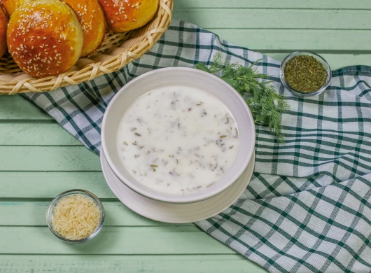 Salatni preljev sa jogurtom i jabukovim octom