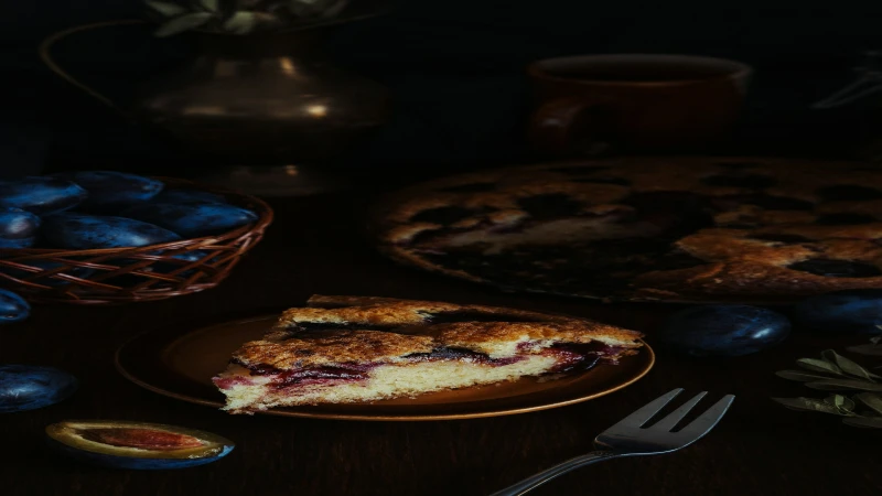 Domaći kolač sa šljivama i bademima