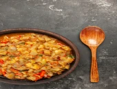Kuhani kiseli kupus sa suhim mesom