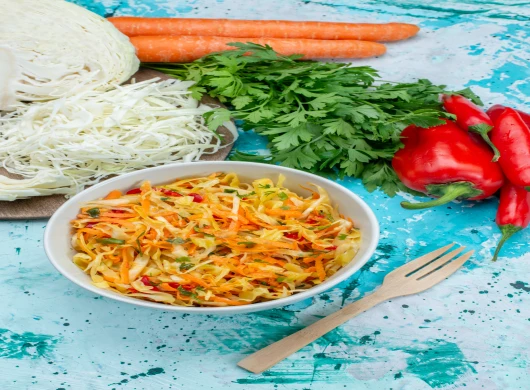 Kupus salata sa mrkvom i limunom