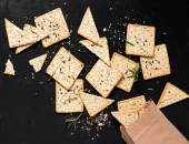 Krekeri sa parmezanom