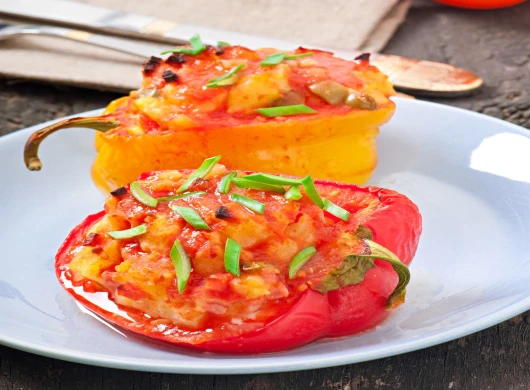 Vegetarijanske punjene paprike
