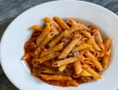 Zapečena penne pasta