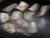Recept za aromatičan oslić sa roštilja