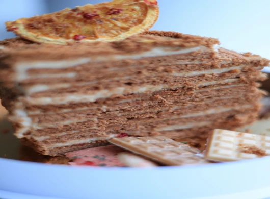Torta sa orasima i kremom od vanilije