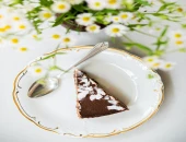 Čokoladna  torta bez glutena sa slanutkom