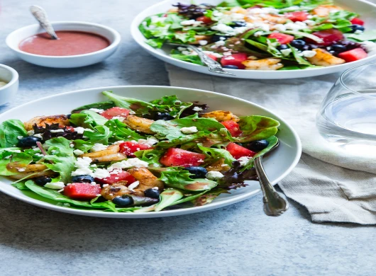 Salata  sa tunjevinom i grahom