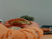 Vege hamburger sa crnim grahom