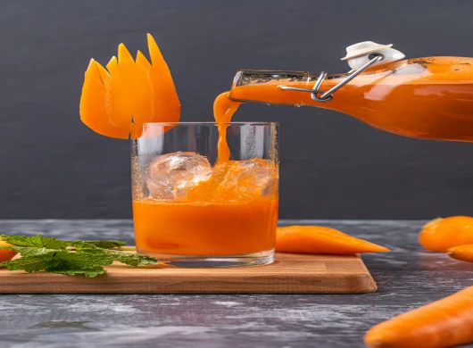 Recept za prirodni sok od jabuke i mrkve