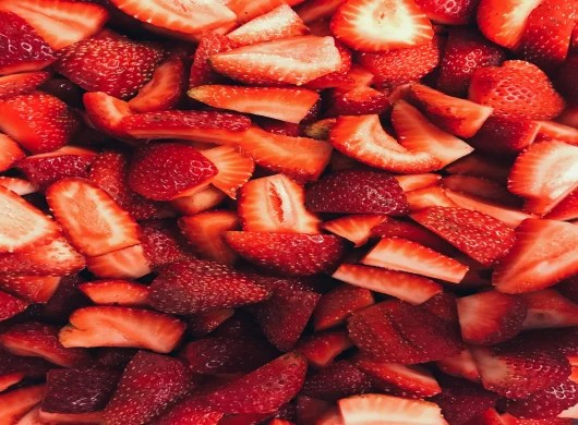 Lagani kolač sa jagodama - Recept sa detaljnim uputstvima