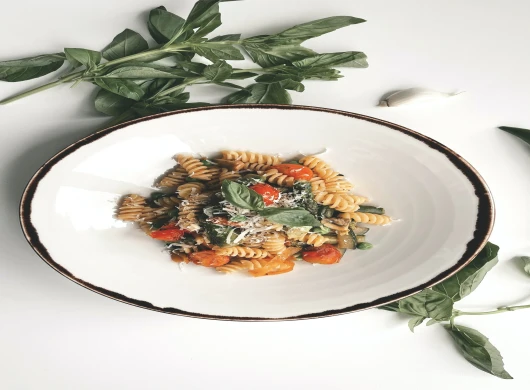 Tjestenina sa paradaizom vrhnjem i parmezanom